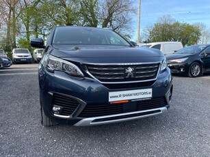 2019 - Peugeot 5008 Manual