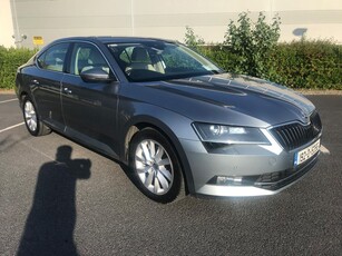 2019 - Skoda Superb Manual