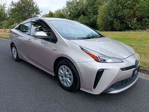 2019 - Toyota Prius Automatic