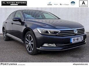 2019 - Volkswagen Passat Manual