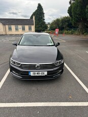 2019 - Volkswagen Passat Manual