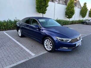 2019 - Volkswagen Passat Manual