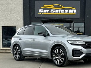 2019 - Volkswagen Touareg Automatic