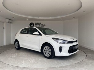 2020 - Kia Rio Manual