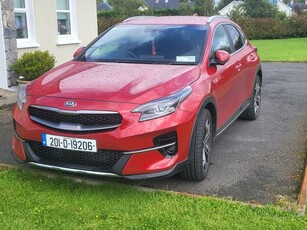 2020 - Kia XCeed Manual