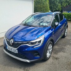 2020 - Renault Captur Manual