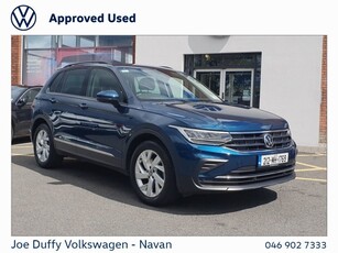 2021 - Volkswagen Tiguan Manual