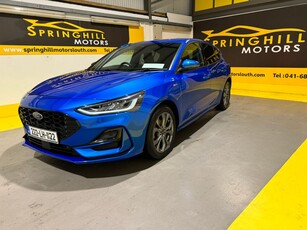 2022 - Ford Focus Manual