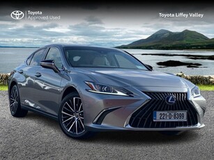 2022 - Lexus ES Automatic