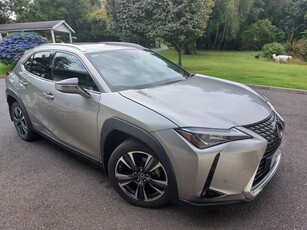 2022 - Lexus UX Automatic