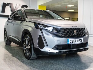 2022 - Peugeot 5008 Automatic