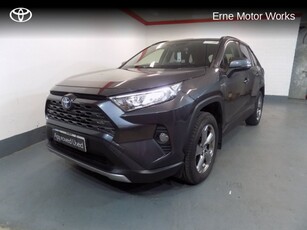 2022 - Toyota RAV4 Automatic