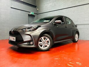 2022 - Toyota Yaris Automatic