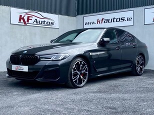 2023 - BMW 5-Series Automatic