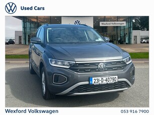 2023 - Volkswagen T-Roc Manual