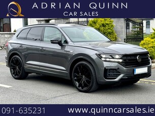 2024 - Volkswagen Touareg Automatic