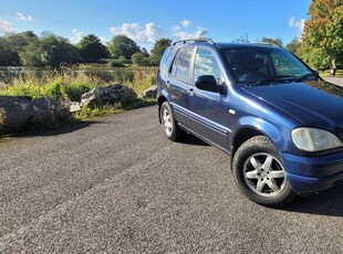 2000 - Mercedes-Benz M-Class ---