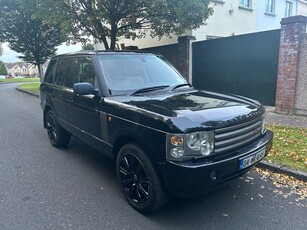 2004 - Land Rover Range Rover ---