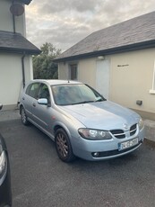 2004 - Nissan Almera Manual