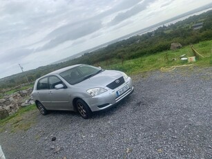 2004 - Toyota Corolla Manual