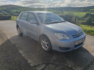 2005 - Toyota Corolla Manual