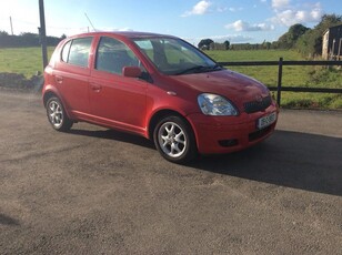 2005 - Toyota Yaris Manual