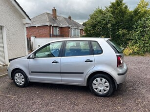 2006 - Volkswagen Polo Manual