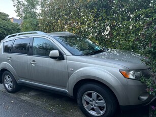 2007 - Mitsubishi Outlander Manual