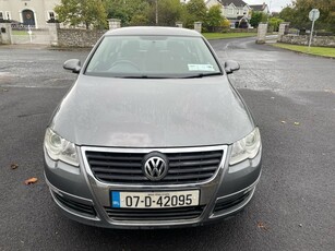 2007 - Volkswagen Passat Manual