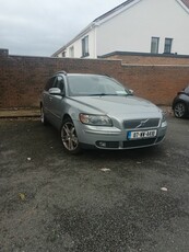 2007 - Volvo V50 Manual