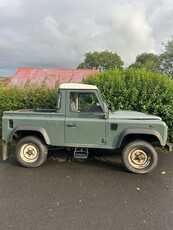 2008 - Land Rover Defender Manual