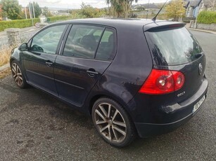 2008 - Volkswagen Golf ---