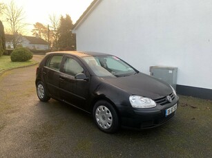 2008 - Volkswagen Golf ---