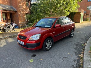 2009 - Kia Rio Manual