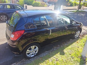 2009 - Opel Corsa Manual