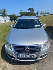 2009 - Volkswagen Passat ---