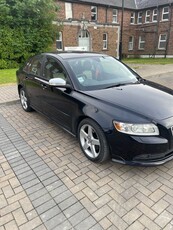 2009 - Volvo S40 ---