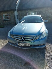 2010 - Mercedes-Benz E-Class ---