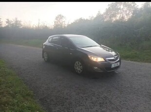 2010 - Opel Astra Manual