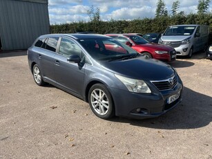 2010 - Toyota Avensis