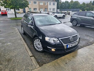 2010 - Volkswagen Passat ---