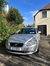 2010 - Volvo S40 Automatic