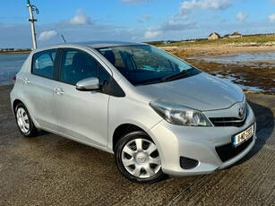 2011 (11) Toyota Yaris