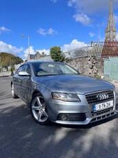 2011 - Audi A4 Manual