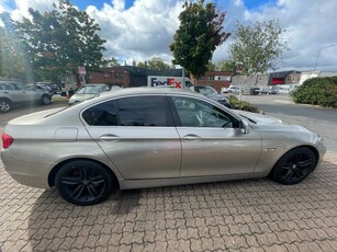 2011 - BMW 5-Series Manual