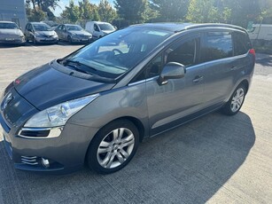 2011 - Peugeot 5008 Manual