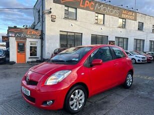 2011 - Toyota Yaris Manual