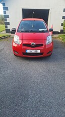 2011 - Toyota Yaris Manual