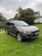 2012 - Mitsubishi Outlander Automatic