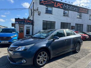 2012 - Toyota Avensis Manual